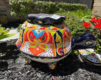 Turtle planter 