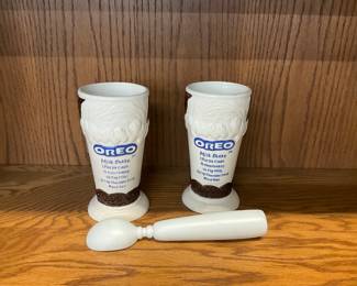 Ceramic Oreo Milkshake Cups w/Ice Cream Dipper