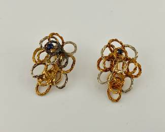 18K yellow and white gold earrings wit sapphires