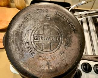 Griswold cast iron skillet