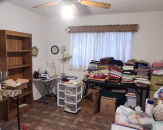 Tons of sewing room finds