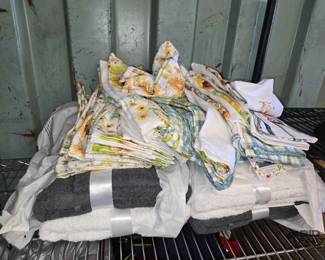 3518 Hand Towles Bath Towels