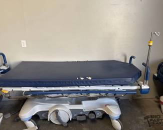 2502  Stryker Gurney 