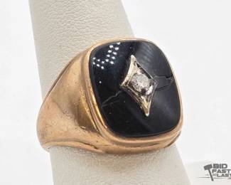 812  10k Gold Diamond Accent Black Onyx Ring, 8.8g 