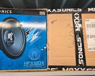 3054  2 NEW Hifonics 12 Sub Woofer 