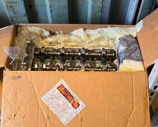 3064  NEW Cylinder Head 