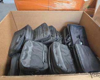 2606 Pallet of Approx 40 Laptop Bags