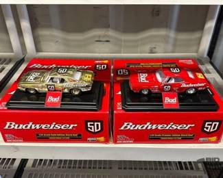 4050  NEW 4 124 Racing Champion Stock Rods 