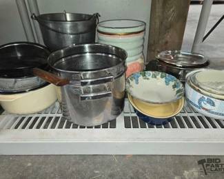 2056 Pots, Pans More