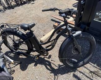 52 ELux E Bike