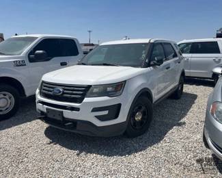 525 2017 Ford Explorer
