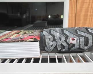 2653  JBL Bluetooth  Book Safe 