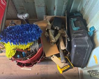 3080  Tools, Tool Bucket and Tool Box 