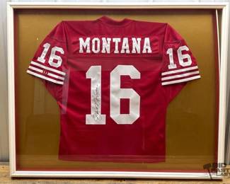 1802  Joe Montana San Francisco 49ers Signed Jersey 