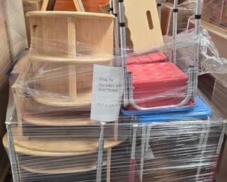 2602  Pallet With Childrens PlayroomClass Room Furniture 
