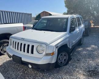 565  2014 Jeep Patriot 