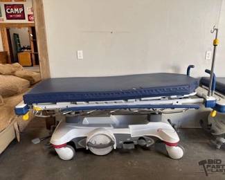 2500  Stryker Gurney 