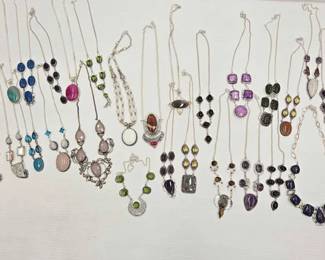 1010 Costume Jewelry Necklaces