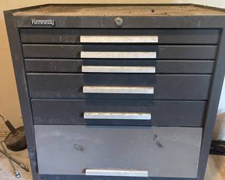 Kennedy rolling tool chest