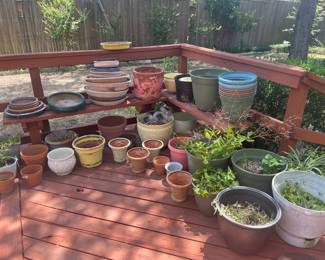 So many gardening pots