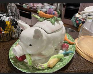 Fitz & Floyd Pig tureen with ladle