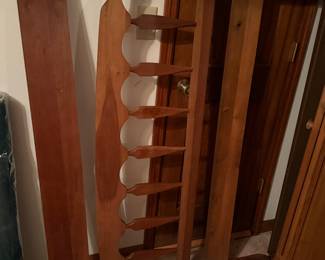 Full size headboard with footboard and side rails