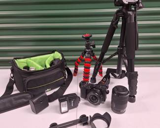 Sony A100 Camera with extra lens and accessories.