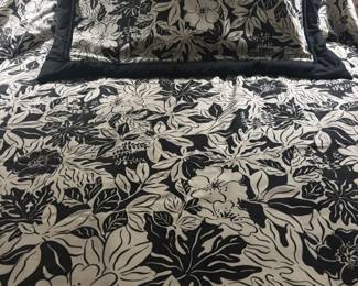 Custom made king bedspread&shams.  Extra fabric.  