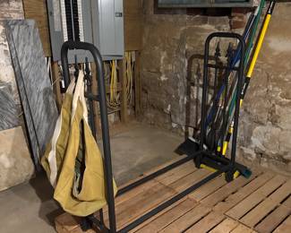 Metal log/Wood holder