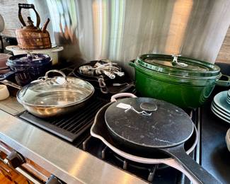 Cast iron skillets, Le Cresuet frying pans