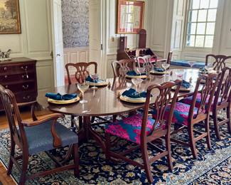 Kittinger Dining Room Table and 10 Chairs, mid 20th century, mahogany, colonial Williamsburg style