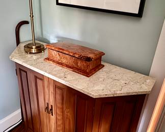 MCM at its best! Th is piece is perfect size for any space and has a ton of storage