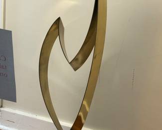 Curtis Jere 1980s Brass on Marble Base Ribbon Heart Flame Table Floor Sculpture