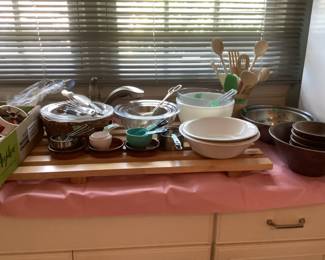Multiple bowl sets…glass, wooden, stainless