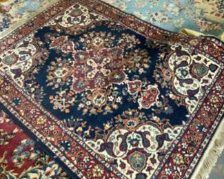 Navy, burgundy and white 4 x 6 rug