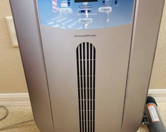 R2 D2 has a lesser-known cousin.  He does not beep, just blows air.  Jealous little guy.