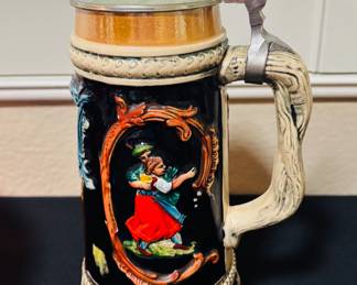 Remember to open lid or you will poke your eye out.  