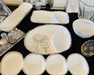 Fancy peanut bowls.  I feel compelled to upgrade to cashews for these.