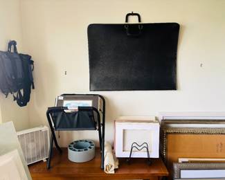 Must be a good artist, everything looks professional.