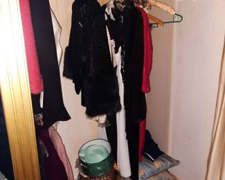 Women Clothes, Hats
