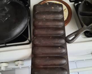 Vintage Cornbread Baking Pan