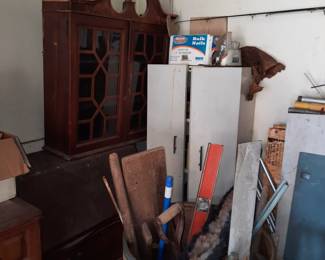 China cabinet, Tools,