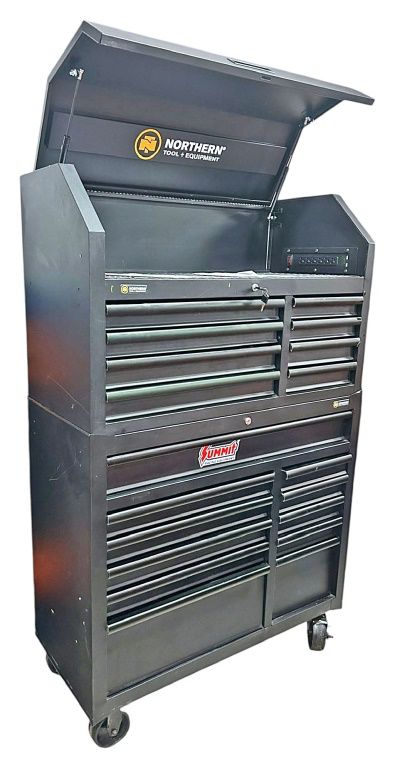 Northern Industrial Tool Chest