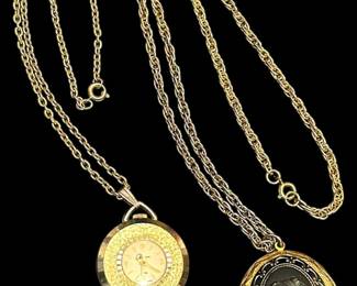 Pair of Womens Pendant Necklaces