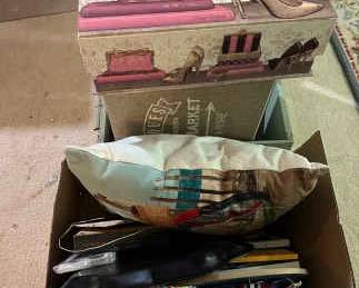 Miscellaneous Home Decor Mystery Lot
