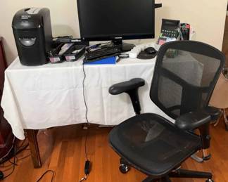Samsung Monitor, Pneumatic Office Chair,Aldi Paper Shredder