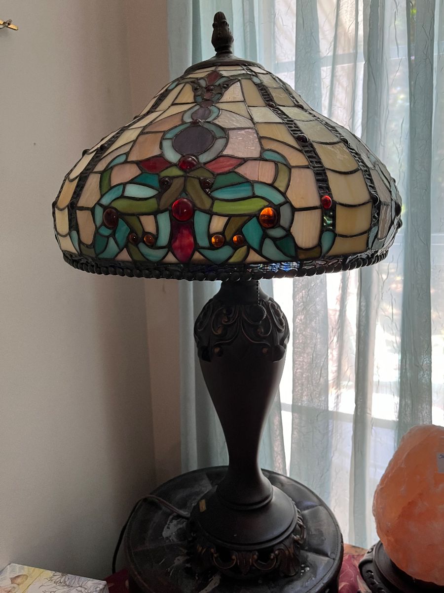 Dale Tiffany Antique Roadshow Lamp