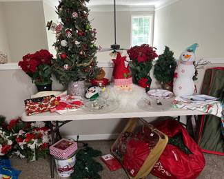 Large assortment of Christmas lots of new items 