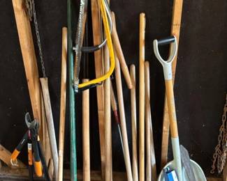 Garden Tools Set: Shovels, Rakes, Axes, Pruning Shears, Saws