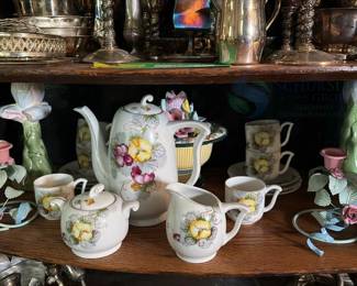 Floral Porcelain Tea Set, 13 Pieces, Hand-Painted Design